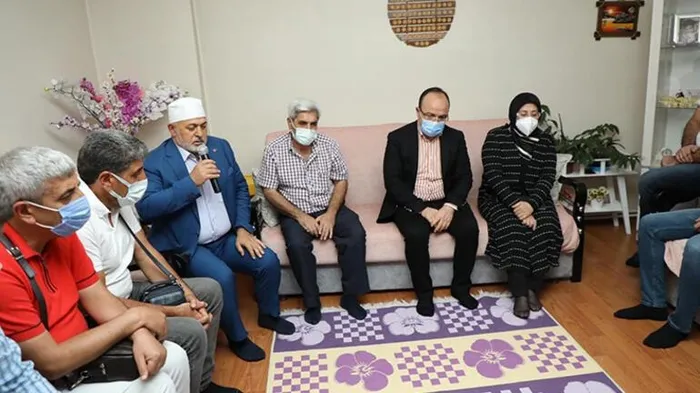 Kahramanmaraş'ta düşen yangın söndürme uçağının Türk pilotu Serkan Mirzaoğlu'nun vasiyeti duygulandırdı: Beni babamın yanına defnedin-2