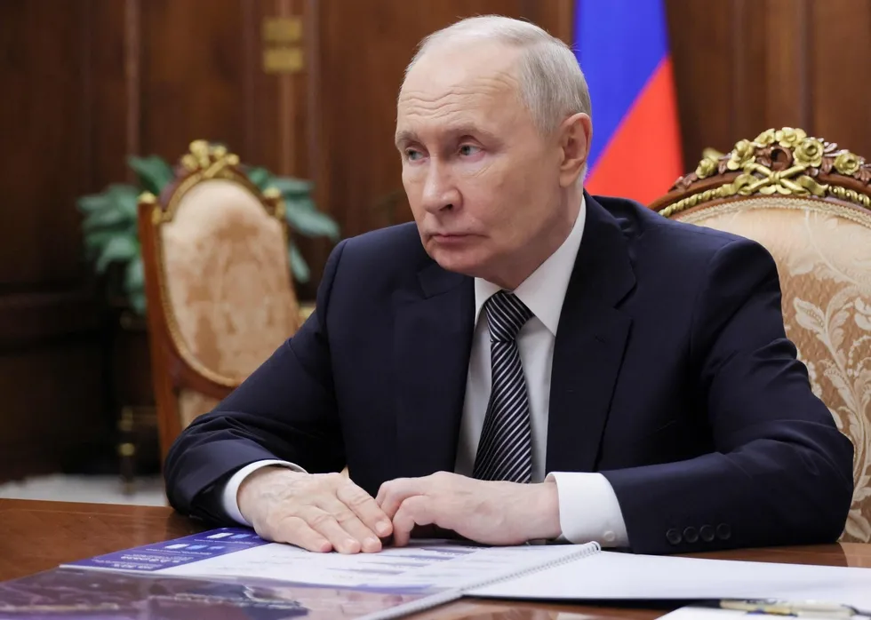 ingiliz-savunma-bakanini-tasiyan-ucaga-rus-mudahalesi-1779703455416.jpg Rusya Devlet Başkanı Vladimir Putin (AFP)