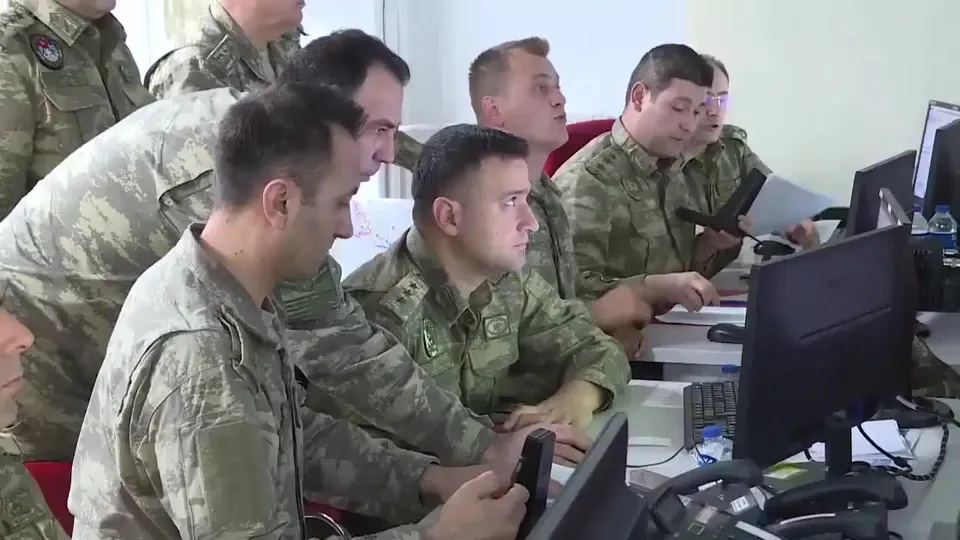 Son dakika: TSK ve MİT’ten Kuzey Irak’taki Asos bölgesinde PKK’ya darbe | Video