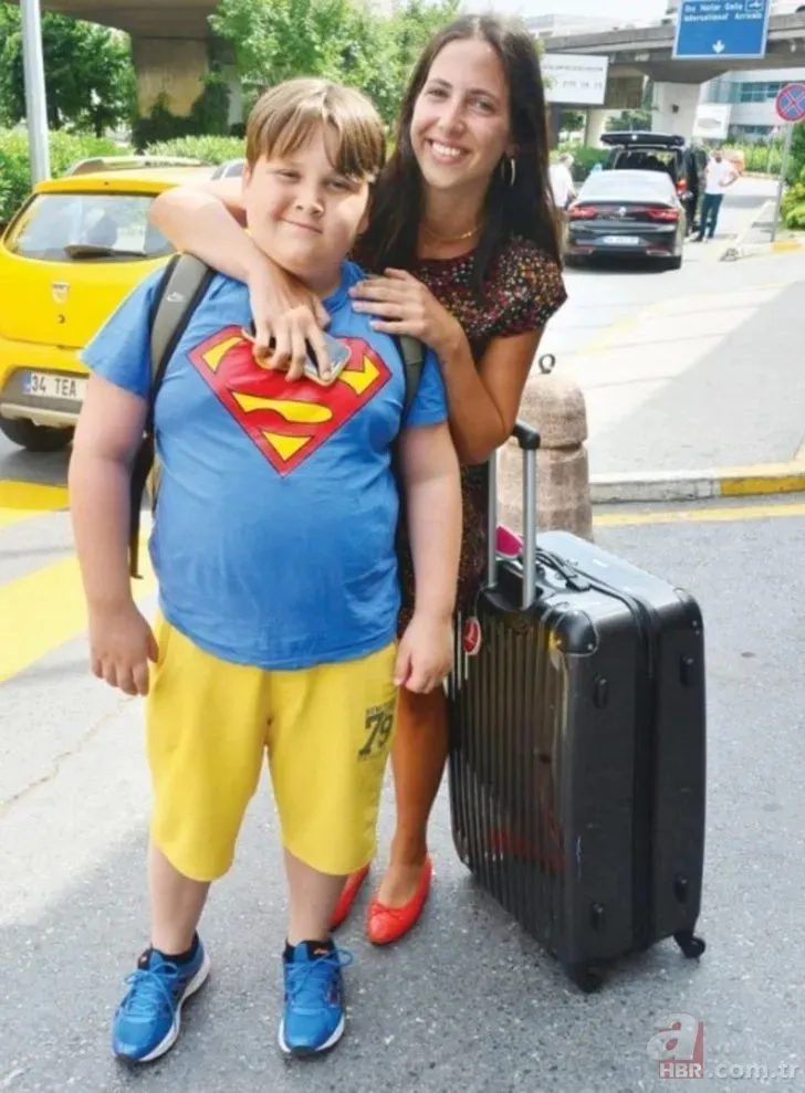 Hülya Avşar'ın kızı Zehra Çilingiroğlu sevgilisiyle görüntülendi! 5