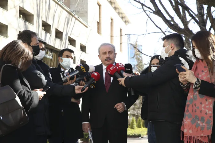 Son dakika: Cumhurbaşkanı adaylığı tartışması! TBMM Başkanı Mustafa Şentop'tan önemli açıklamalar - 4