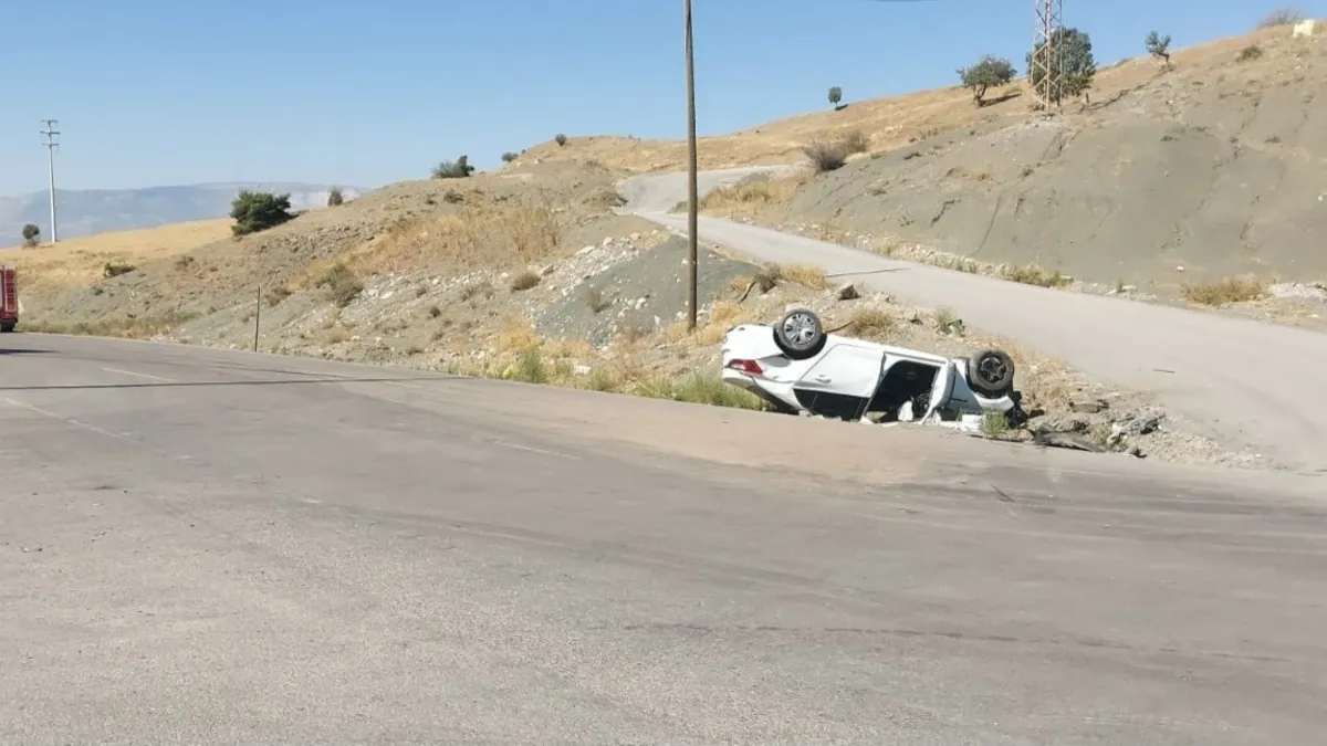 Şırnak'ta iki araç çarpıştı: 3 yaralı