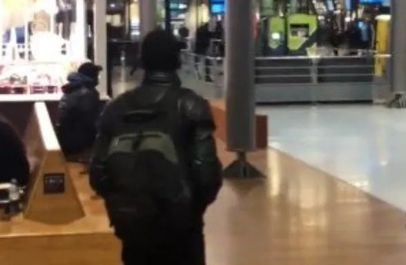 Fransa'da ülkeyi ayağa kaldıran bıçaklı saldırı! Bıçağın üzerindeki yazılar olay oldu - 2