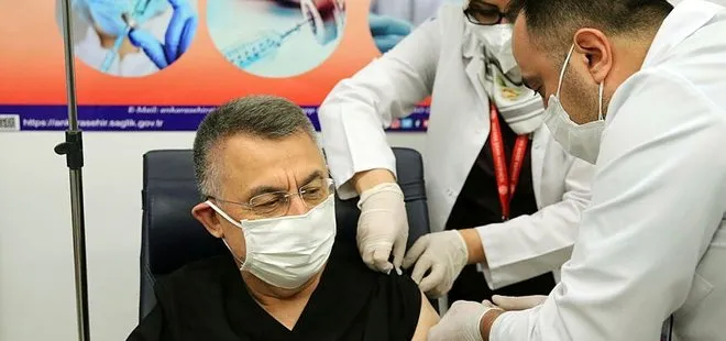 Cumhurbaşkanı Yardımcısı Fuat Oktay Kovid-19 aşısı oldu
