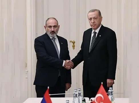 baskan-erdoganin-yemin-toreni-saat-kacta-baslayacak-baskan-erdogan-yemin-toreni-hangi-kanalda-1685783290008.jpg Başkan Erdoğan MECLİS YEMİN TÖRENİ CANLI İZLE! Başkan Erdoğan yemin töreni hangi kanalda? 3 Haziran 2023 TBMM TV canlı yayın! - 5