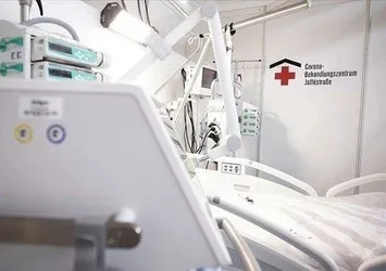 Avrupa'da kriz sağlığı da vurdu! Bazı hemşireler yorgunluktan ağlıyor