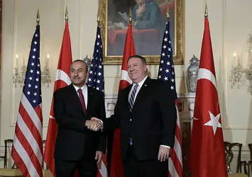 Çavuşoğlu-Pompeo görüşmesi başladı