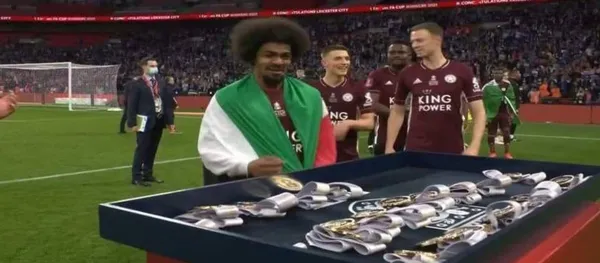 Leicester City oyuncuları Filistin bayrağı açtı