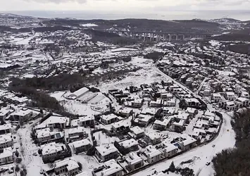 Sarıyer'in yüksek kesimleri karla kaplandı
