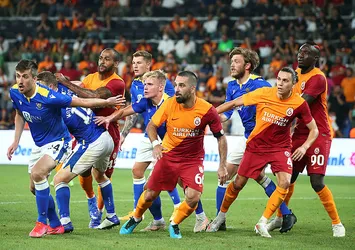 Galatasaray, St. Johnstone'u 4-2 mağlup ederek turladı