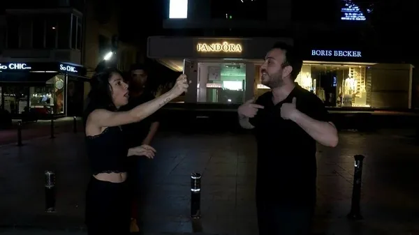 1691488638016.jpeg Kadıköy'de sarhoş sürücü ve arkadaşı polise zor anlar yaşattı!-6