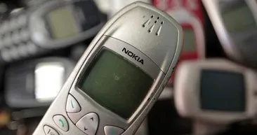 Eski telefonun içindeki parça kıymete bindi!