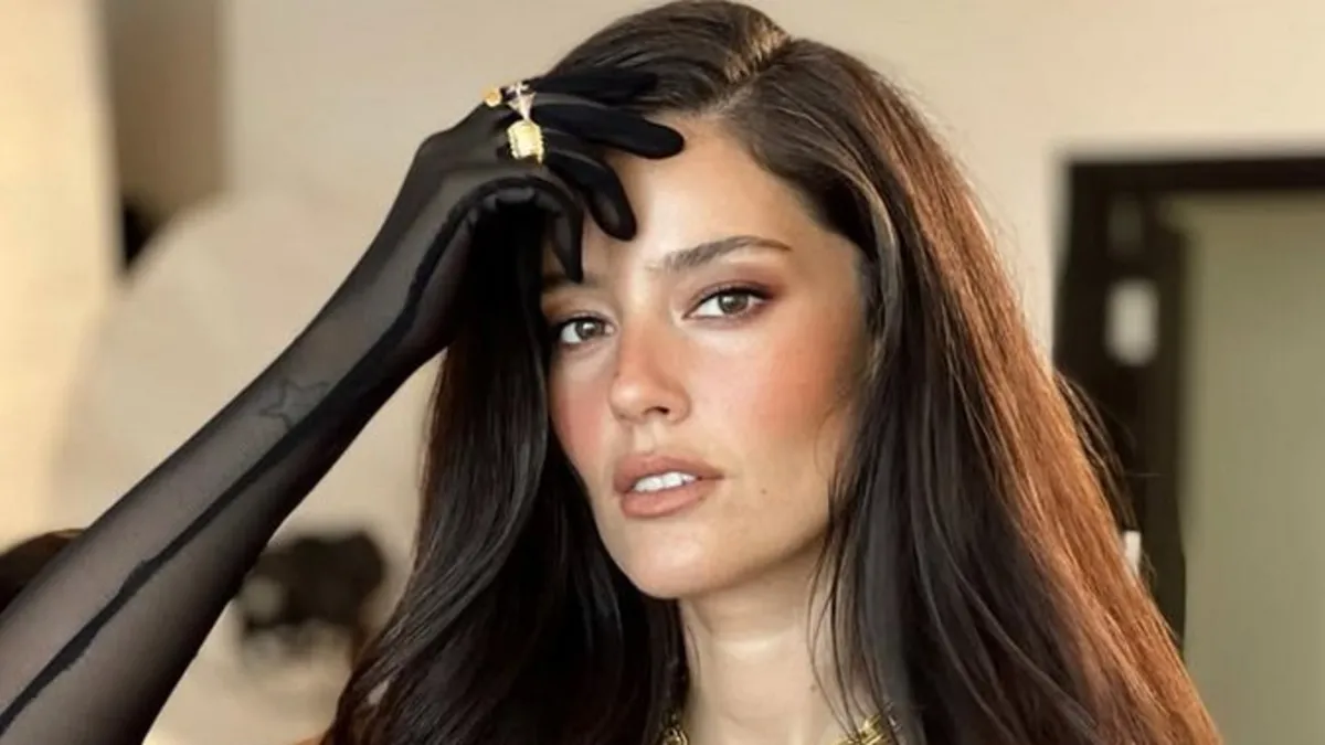 Pelin Akil 'James Bond' ile karşılaştı! Buse Terim'den dikkat çeken paylaşım