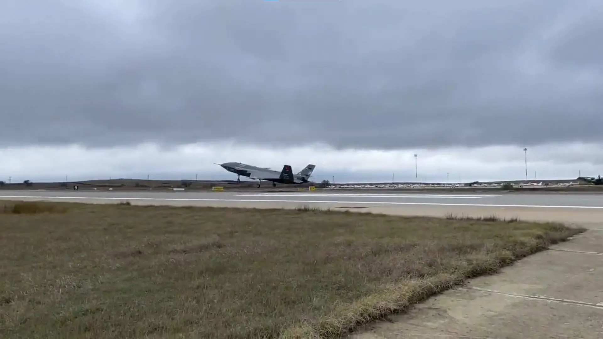 Son dakika | Selçuk Bayraktar'dan heyecanlandıran Kızılelma paylaşımı: Zor tutuyoruz