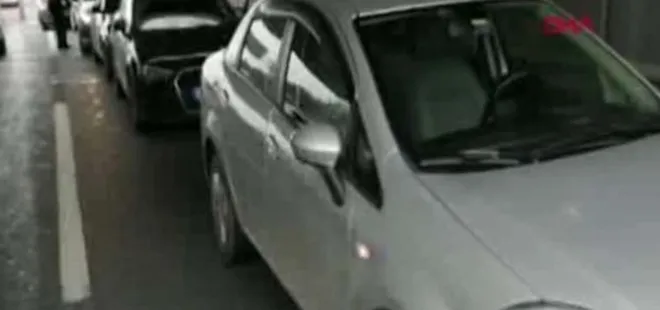 TEM otoyolunda kaza! Yol trafiğe kapandı