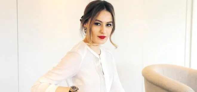 YATAK ODASINA DİNLEME CİHAZI KOYMUŞLAR