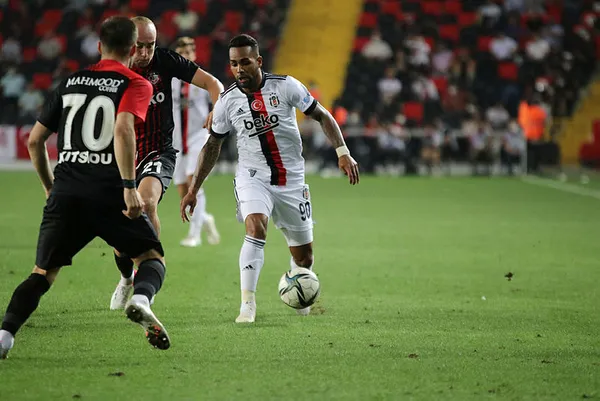 besiktasin-sampiyonlar-liginde-yer-alacagi-torba-belli-oldu-1629928368349.jpg Beşiktaş'ın Şampiyonlar Ligi'nde yer alacağı torba belli oldu - 2