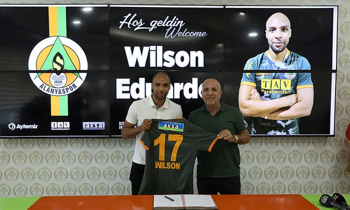 Alanyaspor Portekizli Wilson Eduardo'yu kadrosuna kattı - 1