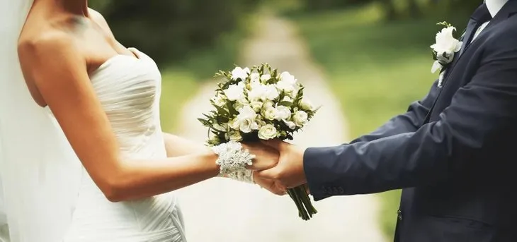 Evlilik ömrü uzatıyor mu? Çarpıcı araştırma: Evliler bekarlara göre daha uzun yaşıyor