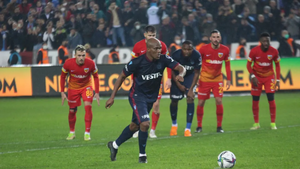 Nwakaeme Fenerbahçe'ye karşı şanssızlığını kırmanın peşinde! Hiç golü yok