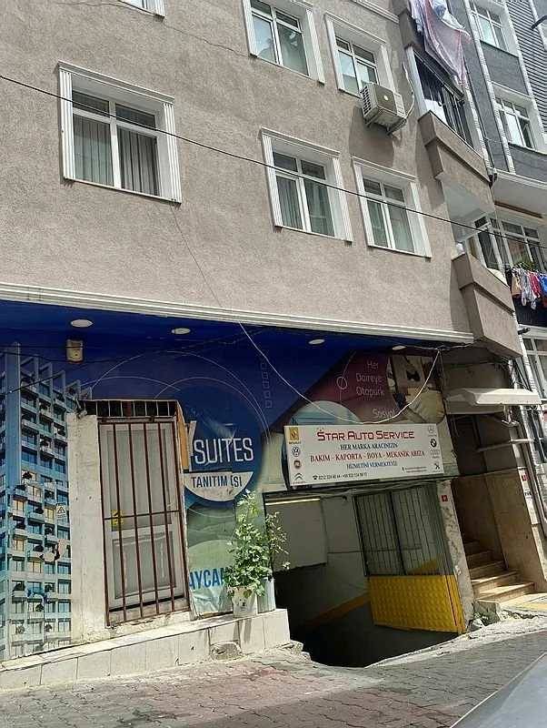 CHP'li vekil Gökan Zeybek'in ölüm binası! Sığınağı kafe, otoparkı tamirhane yaptı, kaçak kat çıktı! 'Kolonlar kesildi' iddiası