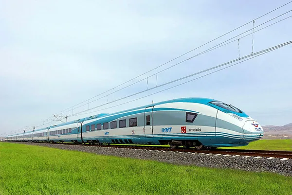 Ulaştırma ve Altyapı Bakanı Abdulkadir Uraloğlu paylaştı! Kurban Bayramı öncesi tren kapasiteleri artırıldı