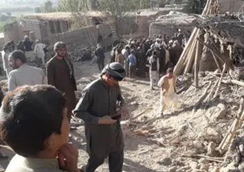Afganistan'da hava saldırısı: 12 sivil öldü