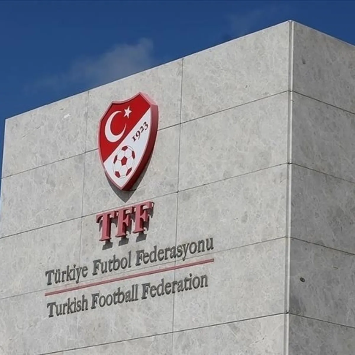 Süper Lig'in hakem kadrosu netleşti! TFF listeyi yayımladı