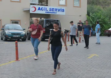Antalya'da lise öğrencilerine şiddet iddiası! Aileler darp raporu alıp okul yönetiminden şikayetçi oldu