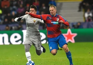 Cengiz Ünder'den parmak ısırtan performans