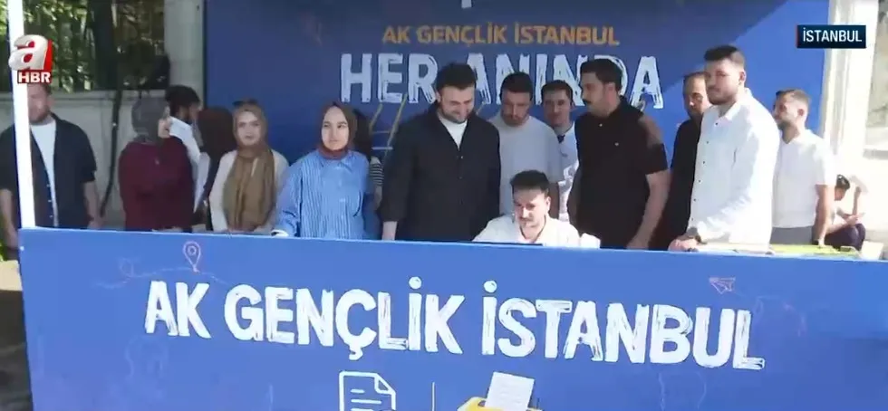 yks-heyecani-turkiyeyi-sardi-kapida-dram-siniflarda-umut-ak-parti-yks-mesaisinde-1781968212827.jpg YKS heyecanı Türkiye'yi sardı! Kapıda dram, sınıflarda umut | AK Parti YKS mesaisinde - 6