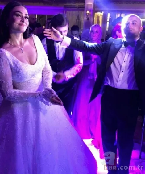 Esra Bilgiç ve Gökhan Töre mutluluğa 'evet' dedi 13