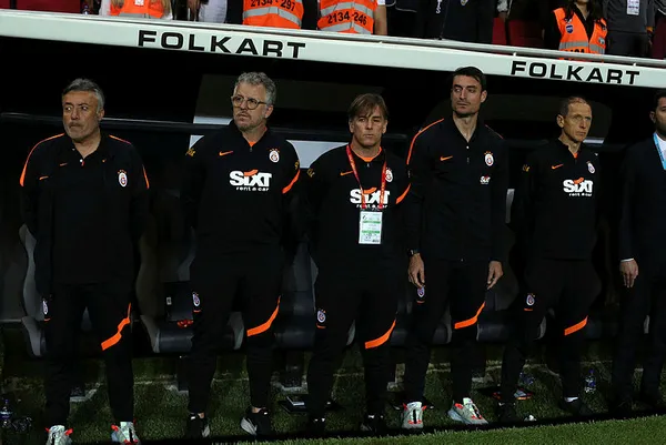 Domenec Torrent Galatasaray’dan ayrılıyor mu? 1 yıl daha sözleşmemiz var ve İstanbul’da çok mutluyum