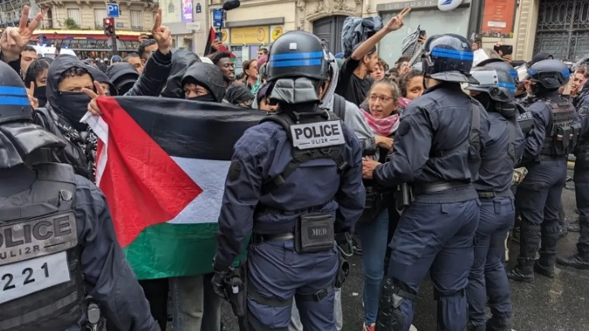 Fransa'da Filistin hazımsızlığı! Maçta bayrak açan 2 kişiye ceza