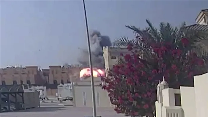 israil-katarda-baris-muzakerelerini-hedef-aldi-abdnin-patriot-hava-savunma-sistemleri-neden-calismadi-1757537583101.jpg İsrail, Katar'a hava saldırısı düzenledi