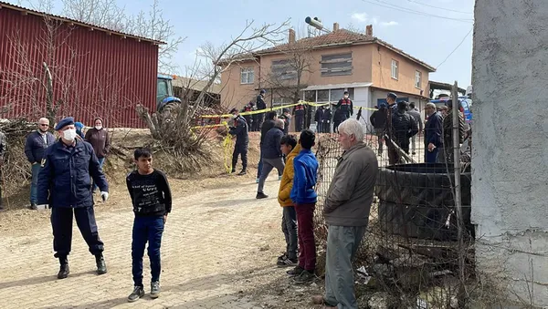 edirnede-vahset-vurulmus-halde-bulundular-1648547174283.jpg Edirne'de vahşet! Aynı aileden 4 kişi ölü bulundu - 3