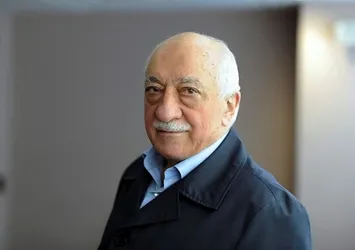 Türkiye 'Polisler İmamı' yurt dışına kaçmış!