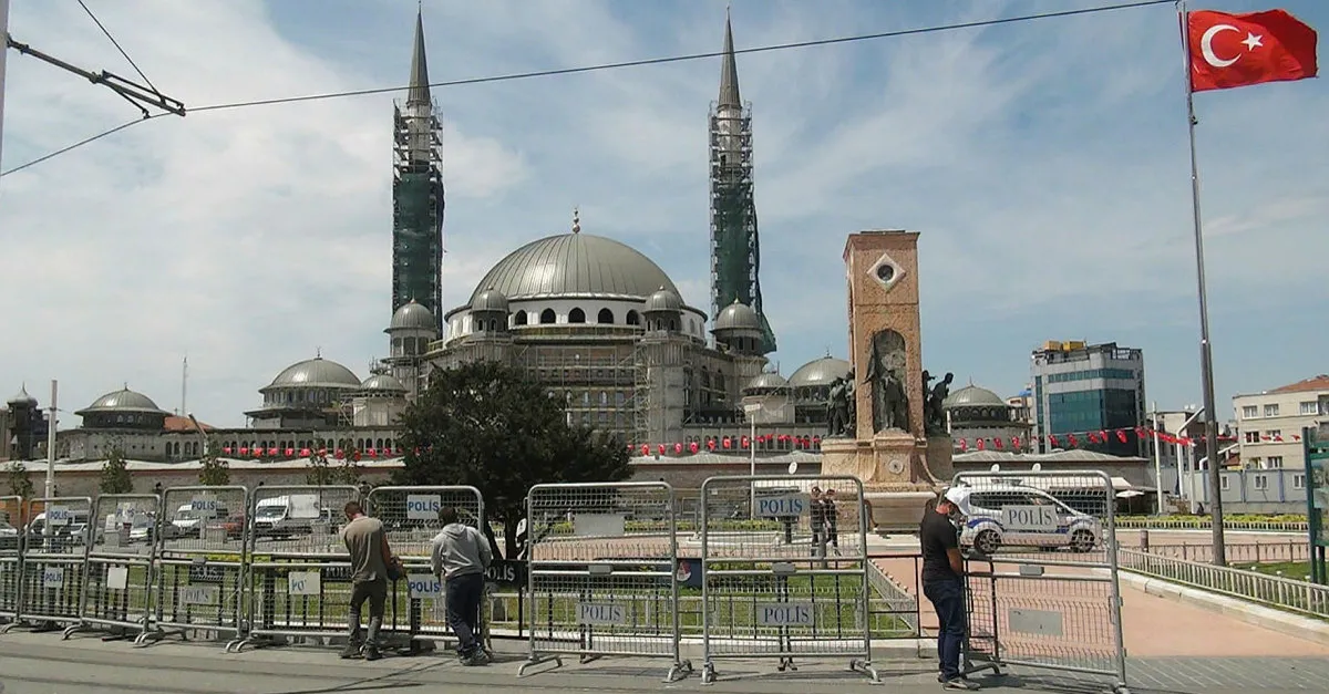 Taksim Meydanı'nda sıkı 1 Mayıs önlemi | Video