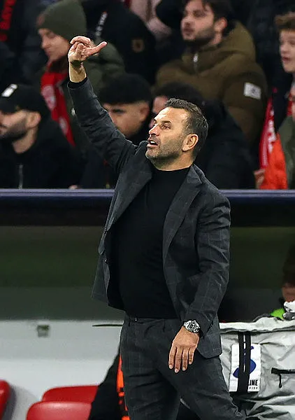 okan-buruk-bayern-munih-galatasaray-macini-degerlendirdi-macin-hakemi-antonio-nobre-skoru-etkileyecek-hata-yap-1699489106006.jpg Okan Buruk Bayern Münih-Galatasaray maçını değerlendirdi: Maçın hakemi Antonio Nobre skoru etkileyecek hata yaptı - 2