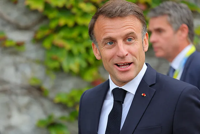 Fransa sokakları yangın yeri! Seçim sonuçları sonrası ortalık karıştı! Macron kendi sonunu hazırladı...