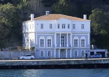 Boğaz'daki 200 yıllık yalı bilmecesi! Mahkemeden Rus mirasçılara soğuk duş