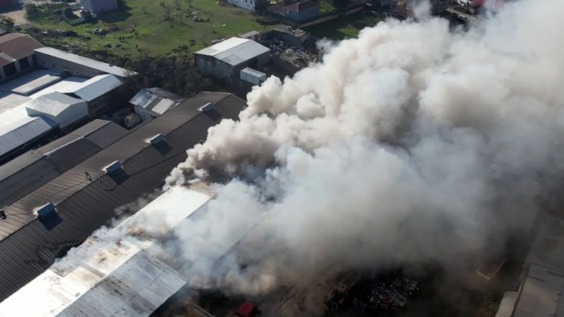 Eyüpsultan'da korkutan yangın!