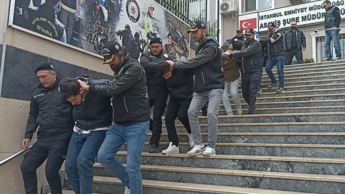 Beşiktaş’ta kundaklama olayında sır perdesi aralandı! Telefonu kırsa da kurtulamadı