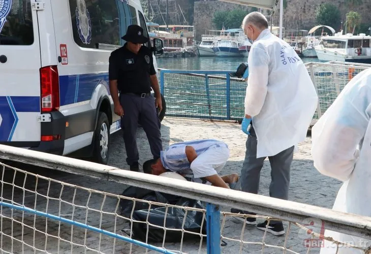 Antalya’da yürekleri yakan olay! Yerde yatan cansız bedenini alnından öptü