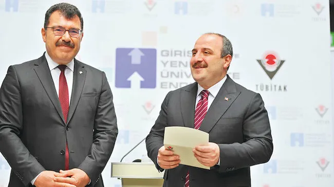 Türkiye’den ’BioNTech’ hamlesi! Bakan Varank duyurdu: Türkiye’de aşıyı ortak üretimi konuşacağız