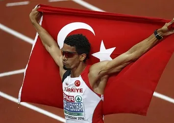 Yasmani Copello Escobar 400 metre engelli finalinde altın madalya kazandı