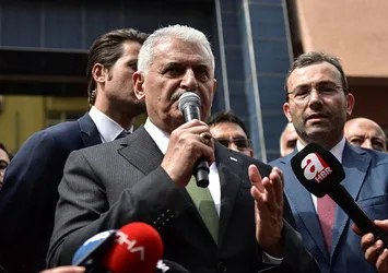 Binali Yıldırım'dan flaş açıklamalar