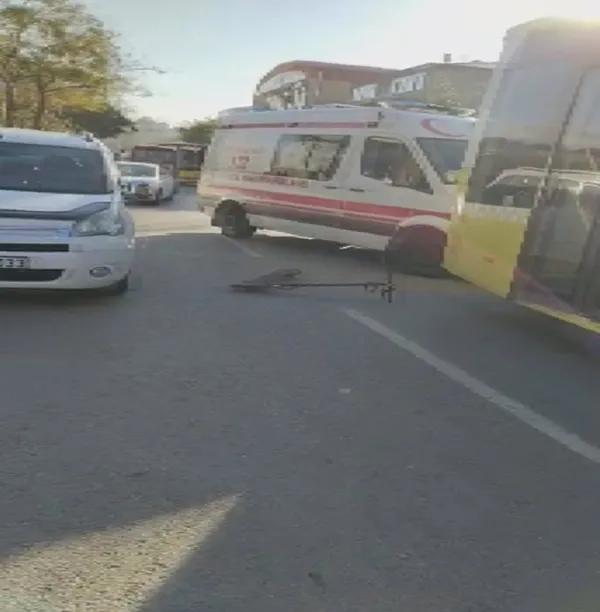 1642687671443.jpg Açtığı kapıyla scooter kullanan kadına çarpmıştı! Mahkemeden flaş karar - 5