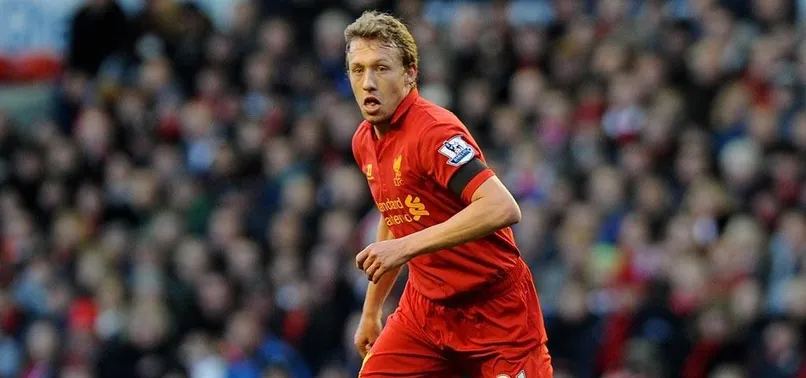 Lucas Leiva hafta içi imza için geliyor!