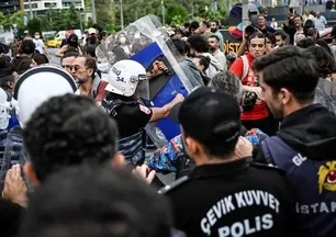 CHP'den sokak provokasyonu! Özgür Özel'in işareti sonrası Ali Mahir Başarır ve Mahmut Tanal başrolde